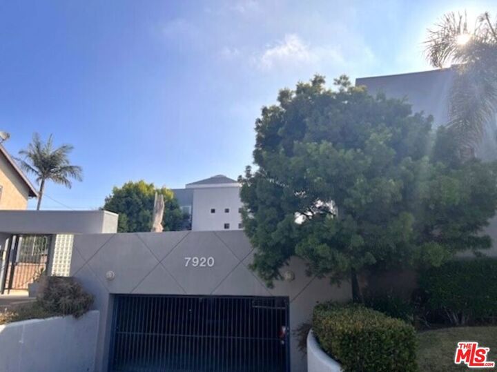 Property Photo: 7920 Anise Avenue 1 CA 90045
