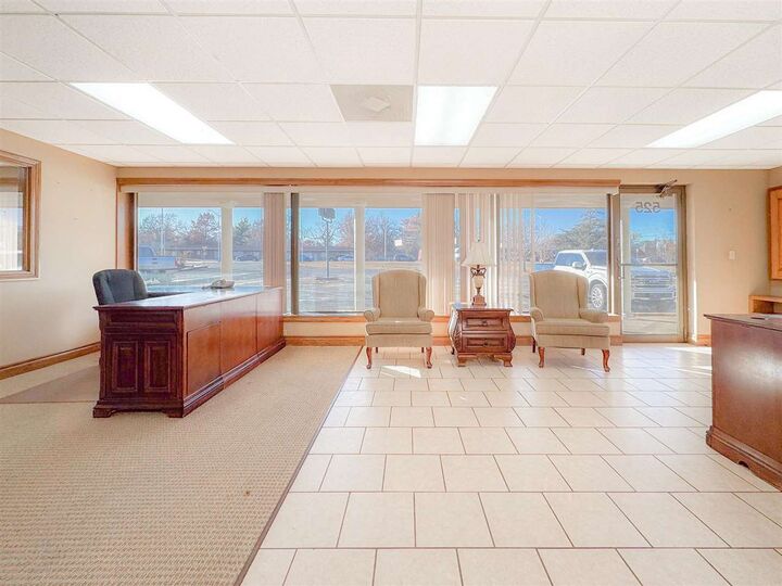 Property Photo:  525 Monument  OK 74601 