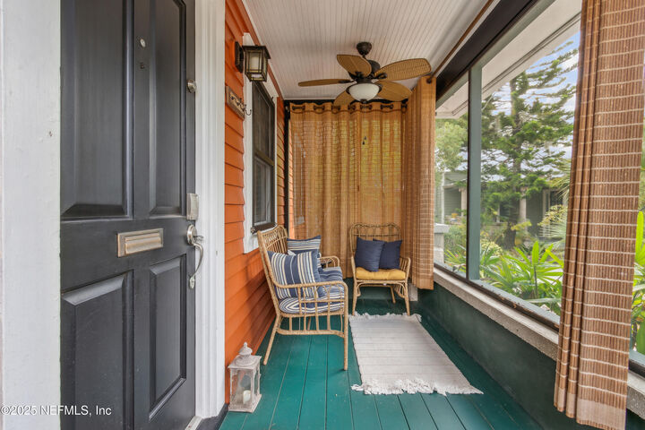 Property Photo:  7 St Andrews Court  FL 32084 
