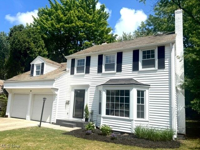 Property Photo:  1231 Hereford Road  OH 44118 