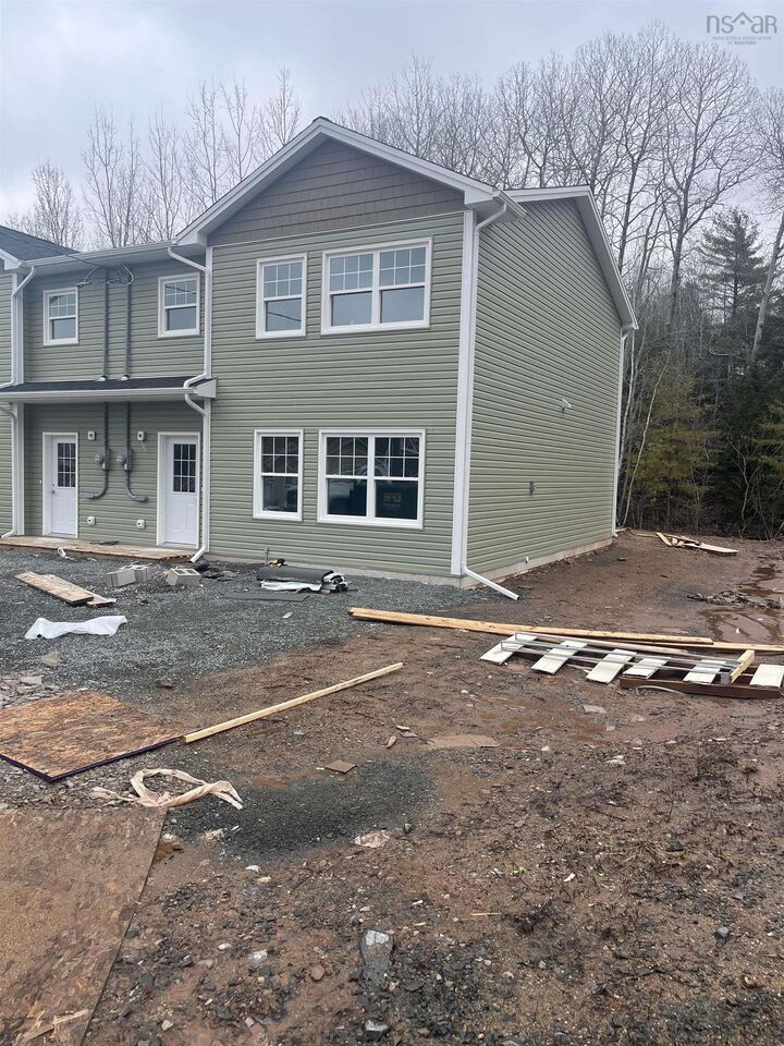 57 Kara Anne Court — photo 1