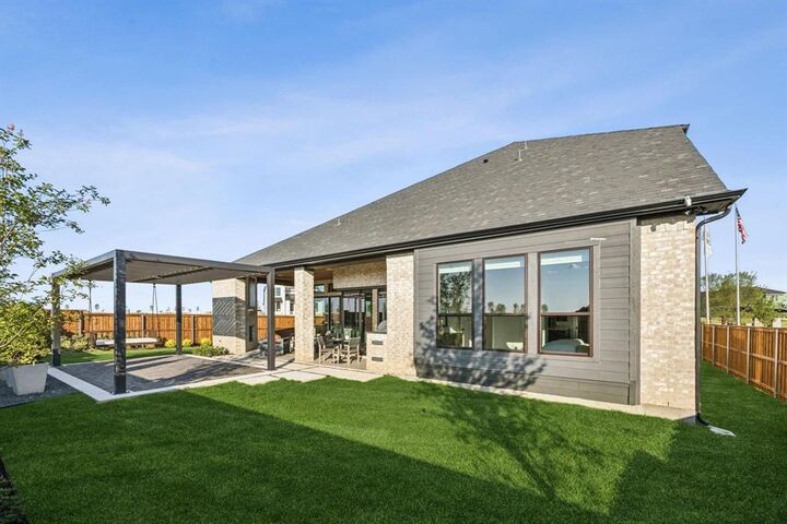 Property Photo: 9287 Pavonia Lane TX 75035