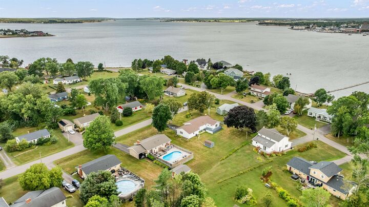 Property Photo:  22 Southport Drive  PE C1B 2A6 