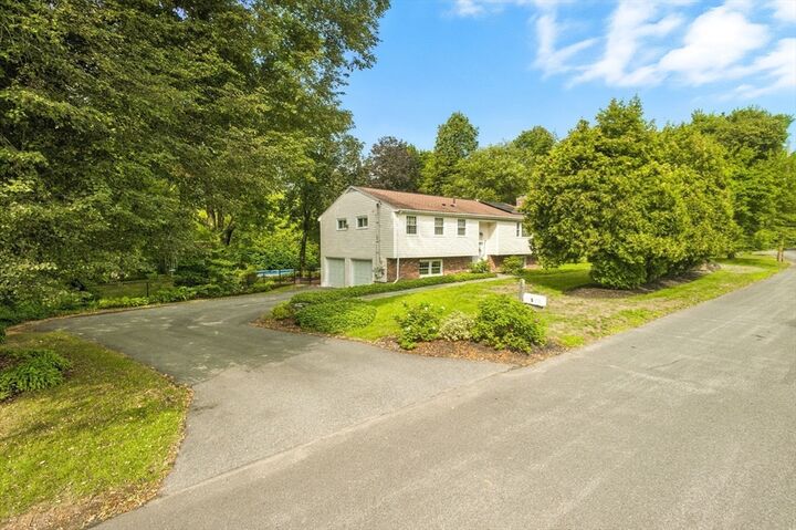 Property Photo: 5 Brookside Circle MA 01720
