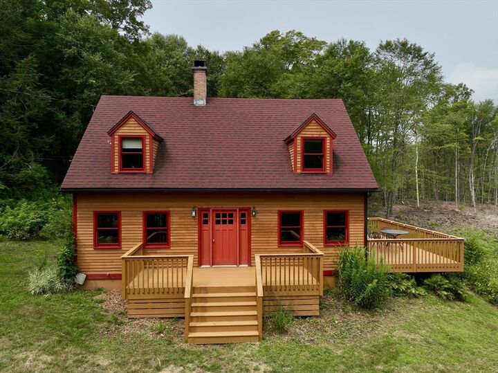 Property Photo: 376 E Hill Rd MA 01337