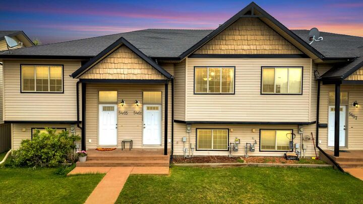5461 Prairie Ridge Avenue  Blackfalds AB T4M 0C4 photo