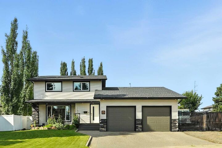 6 Wiltshire Place  Red Deer AB T4N 6B7 photo