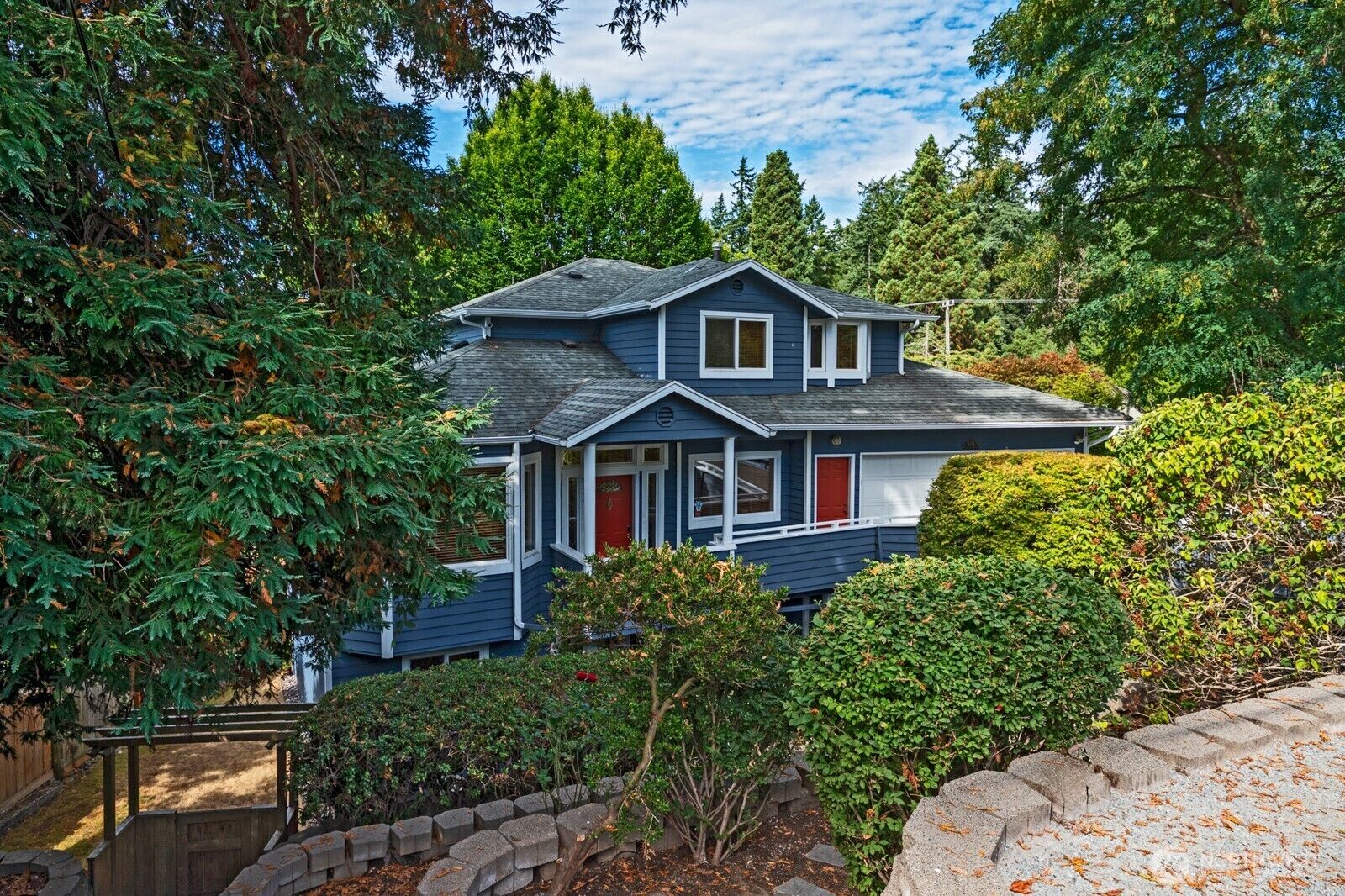 Property Photo:  8435  Fauntleroy Place SW  WA 98136 