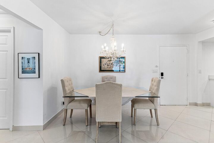 Property Photo: 3301 S Ocean Boulevard 105 FL 33487