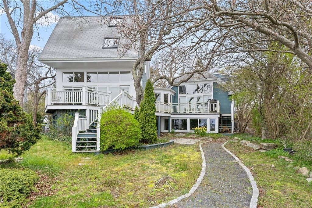Property Photo: 131 Hope Street RI 02809