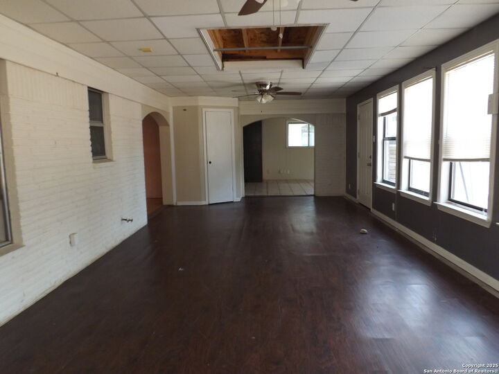 Property Photo: 7431 Westshire TX 78227