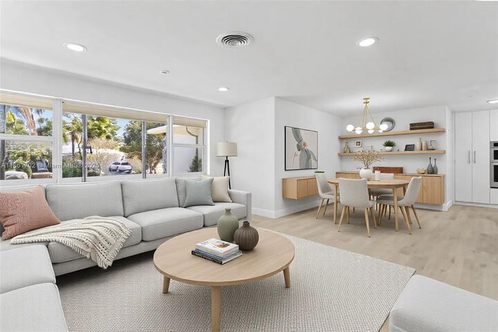 Property Photo:  5401 Fillmore St  FL 33021 