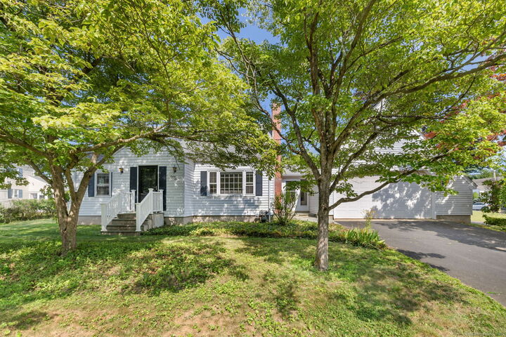 Property Photo:  88 Montclair Drive  CT 06107 