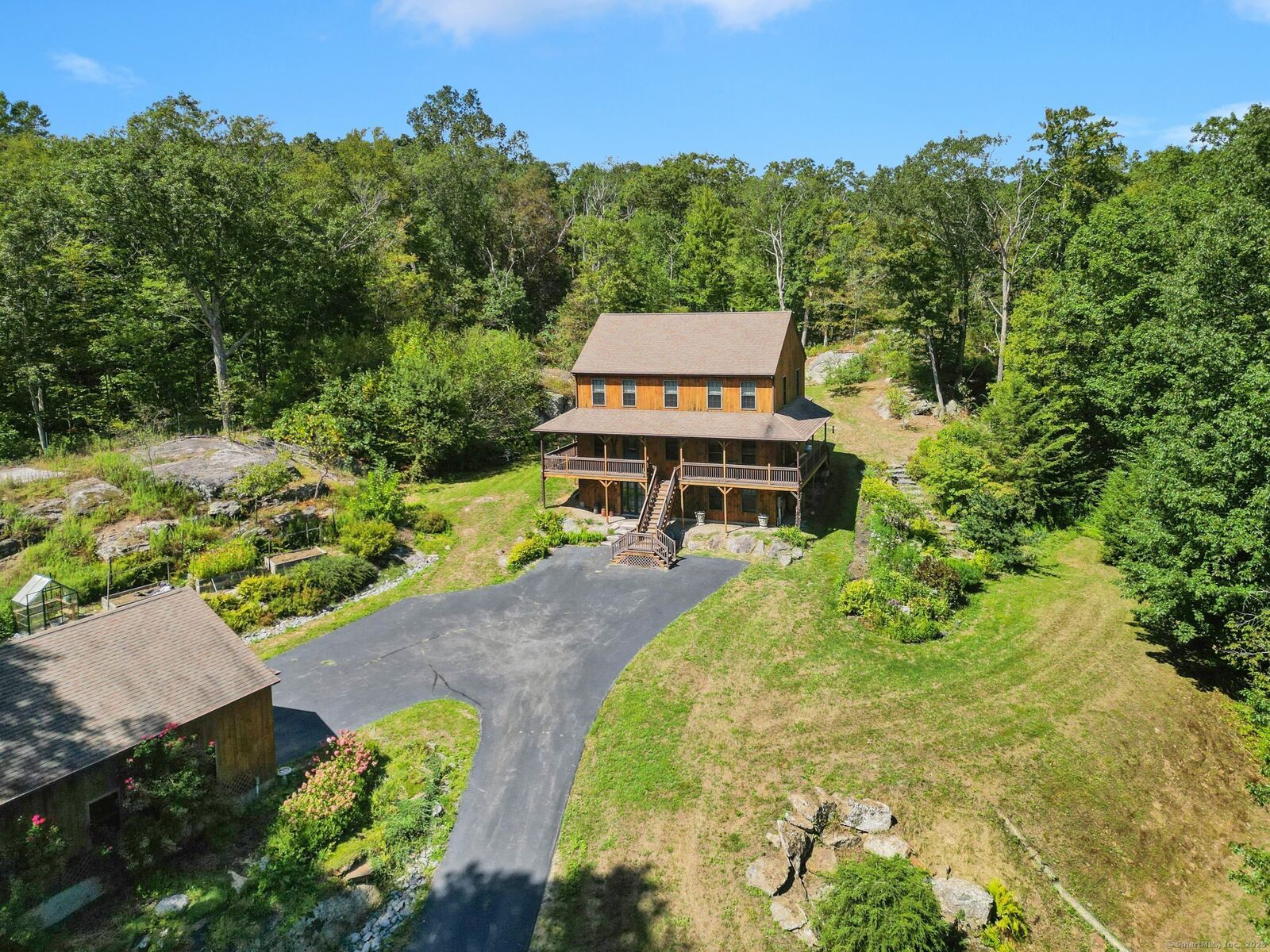 Property Photo:  290 Witch Meadow Road  CT 06420 