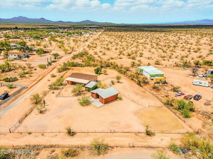 Property Photo:  8925 S Comanche Road  AZ 85735 