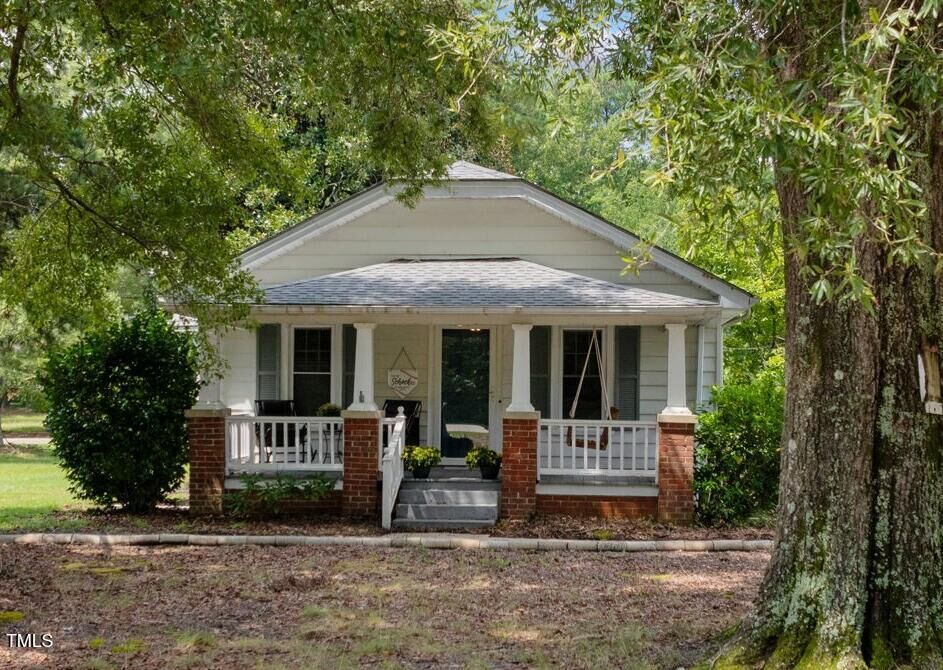 Property Photo:  2200 Rolesville Road  NC 27587 