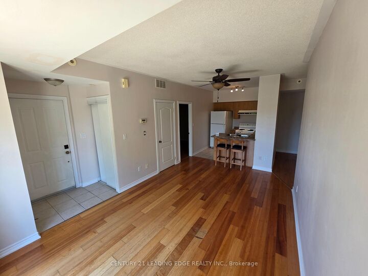 Property Photo:  65 Cranborne Avenue 202  ON M4A 2Y5