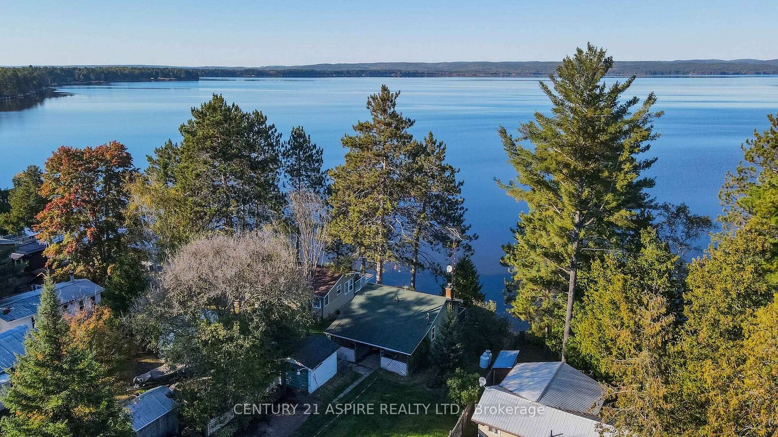 Property Photo: 751 Rock Point Lane ON K0J 2J0