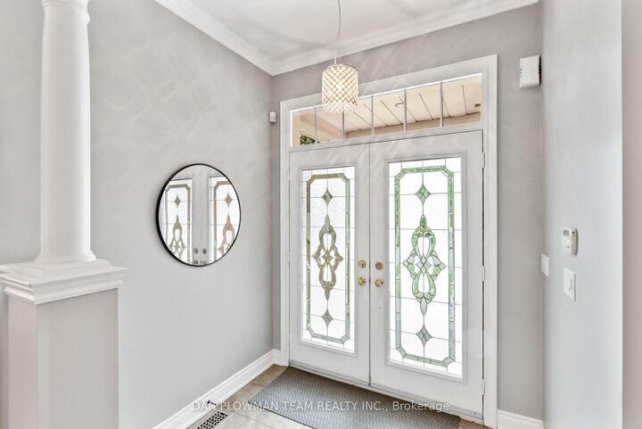 Property Photo:  1071 Copperfield Drive  ON L1K 3C4 