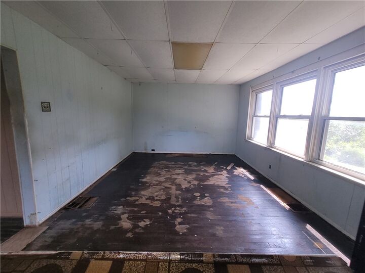 Property Photo: 3013 Leechburg Rd PA 15068