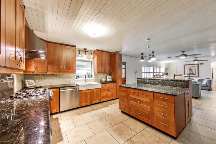 Property Photo: 105 General Lee Street LA 70360
