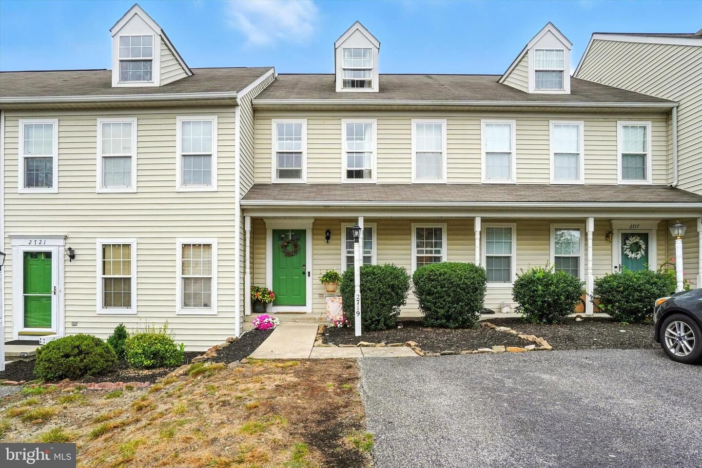 Property Photo: 2719 Woodmont Drive PA 17404