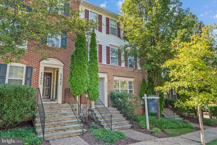 Property Photo: 23404 Rainbow Arch Drive 115 MD 20871