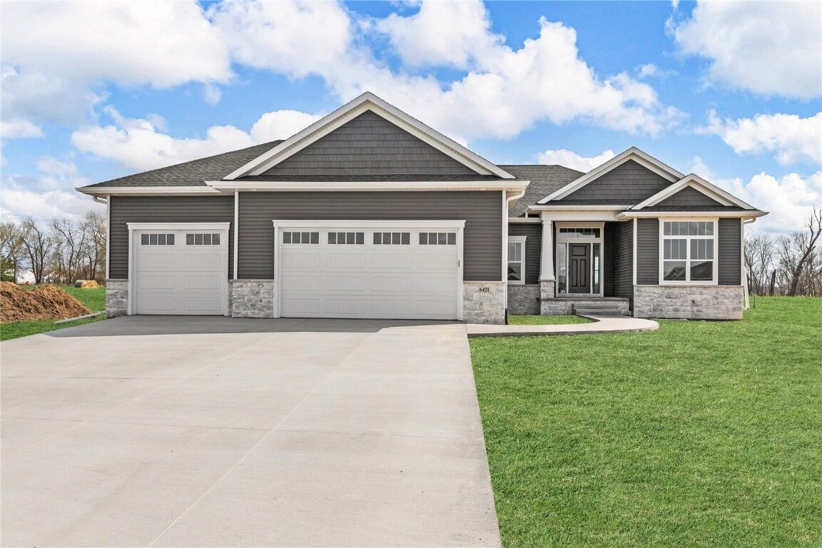 Property Photo:  6421 Ascot Lane NE  IA 52411 