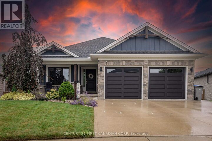 Property Photo:  209 Everett Lane  ON N7G 0E7 