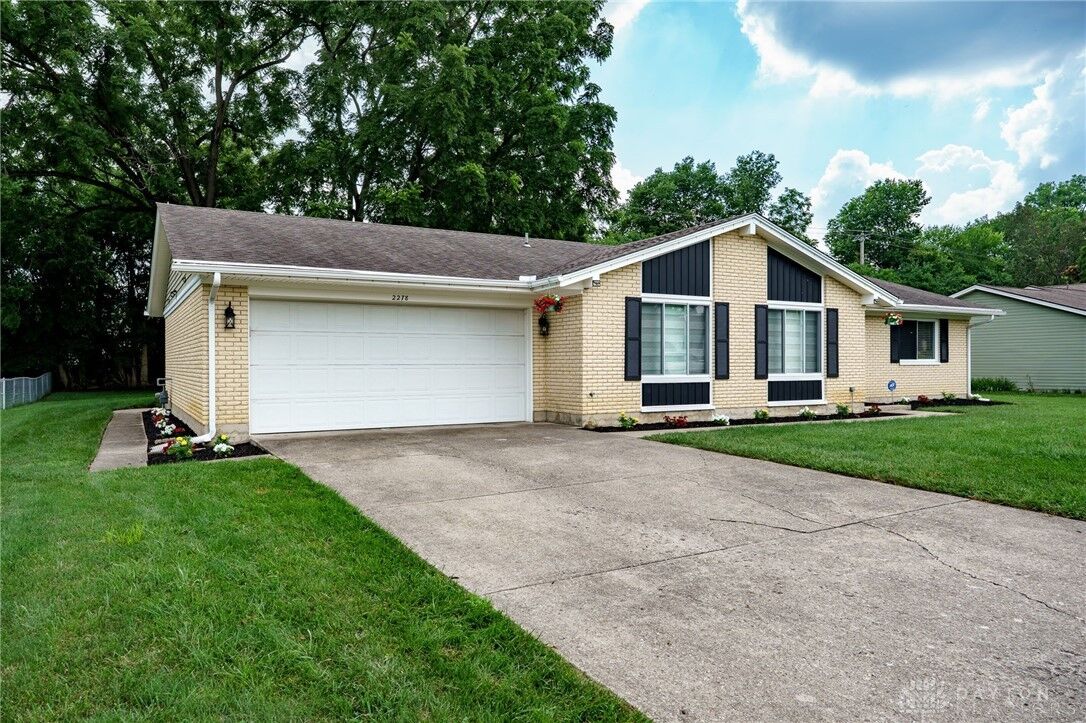 Property Photo:  2278 Millwood Road  OH 45440 