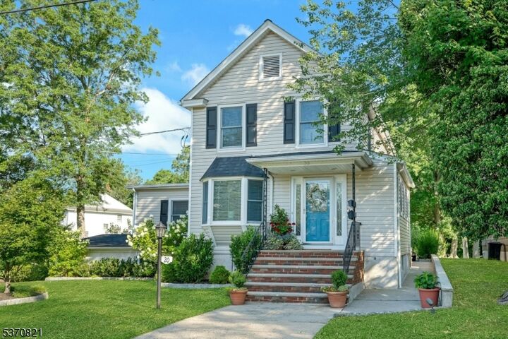 Property Photo:  20 Dunlap St  NJ 07974 