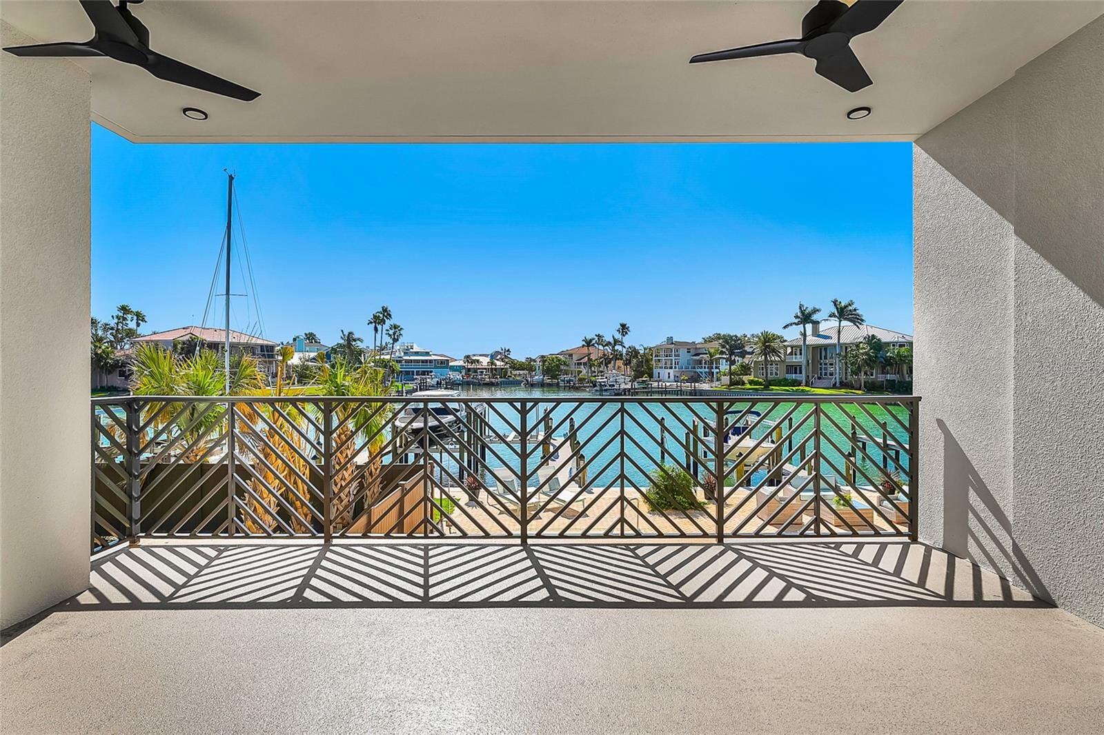Property Photo:  455 Pinellas Bayway S 2A  FL 33715 