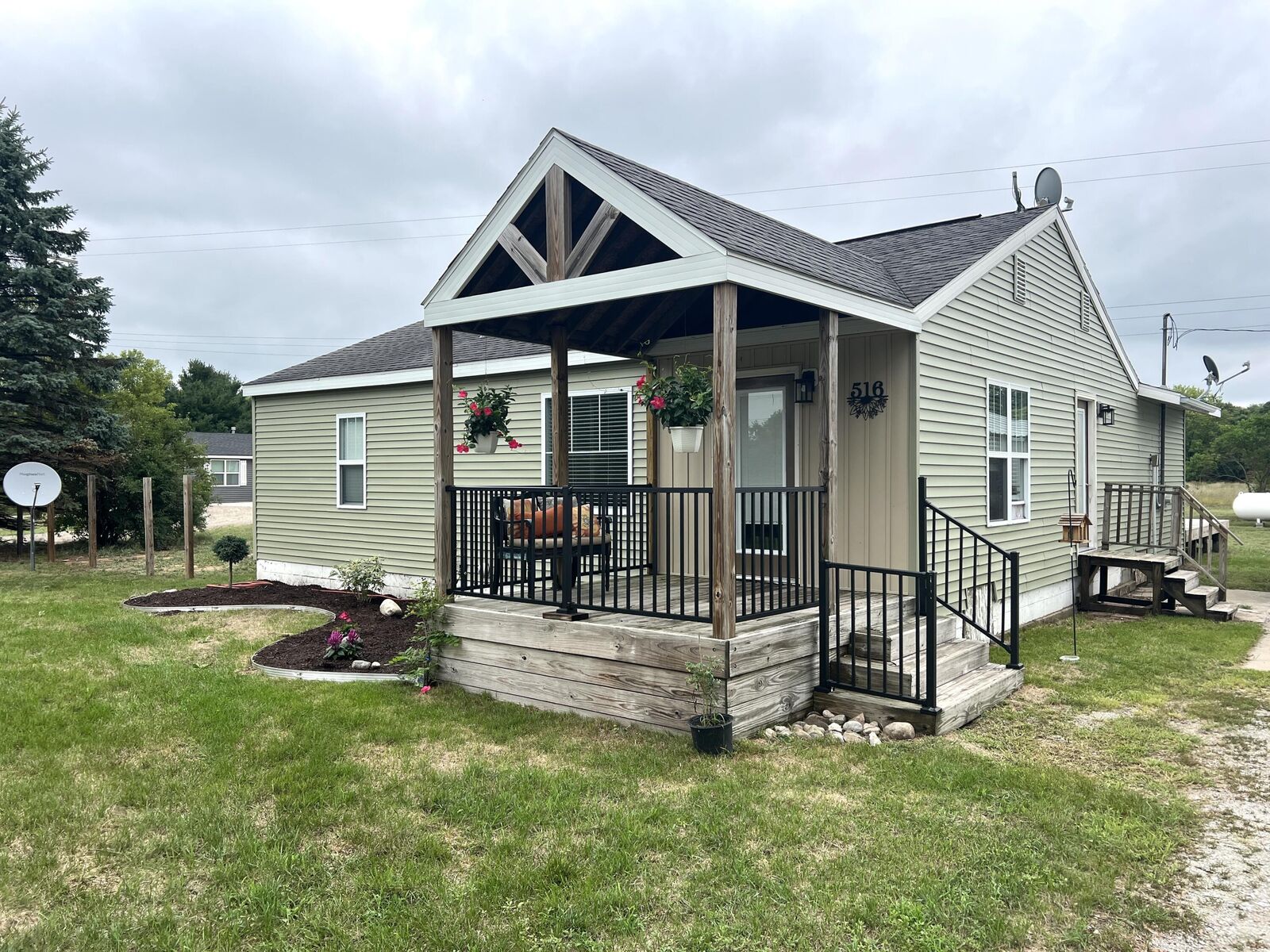 Property Photo: 516 S Moorland Road MI 49451