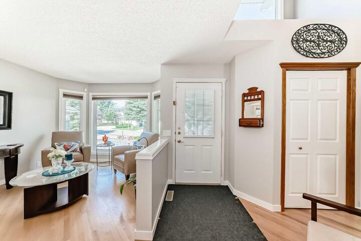 Property Photo:  15 Chaparral Link SE  AB T2X 3K7 