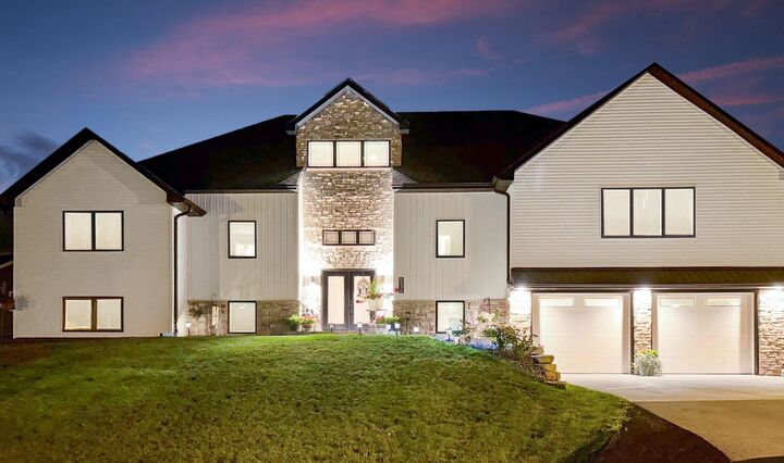 Property Photo: N536 Robinhood Drive WI 54169