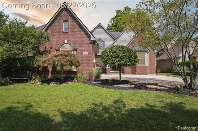 Property Photo: 18145 Shoreline Court MI 48168