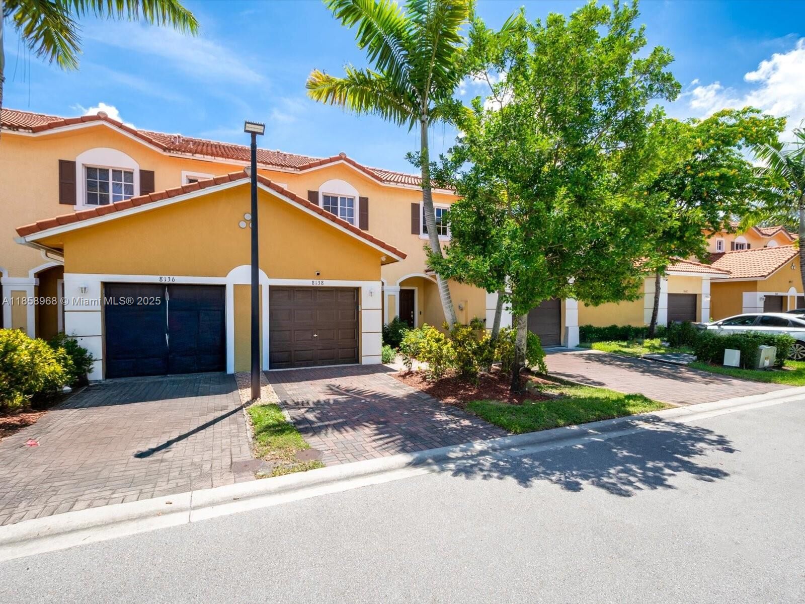 Property Photo: 8138 SW 17th Ct FL 33068