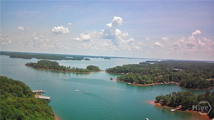 Property Photo:  99 Commodore Street  GA 30643