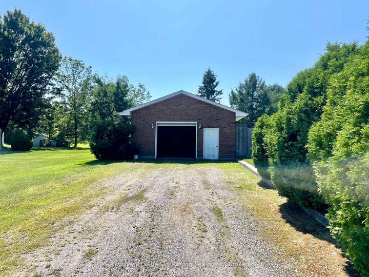 Photo de la propriété: 494 Salter Street ON P2B 2T4