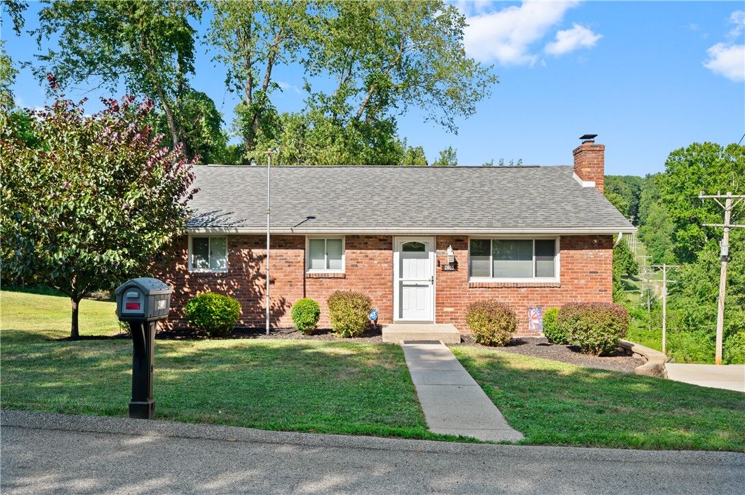 Property Photo:  2605 Grove Rd  PA 15129 
