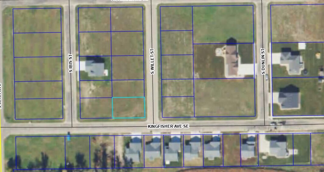 Property Photo: 920 Willet St SD 57401