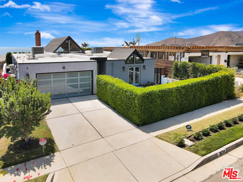 Property Photo:  3631 Surfwood Rd  CA 90265 