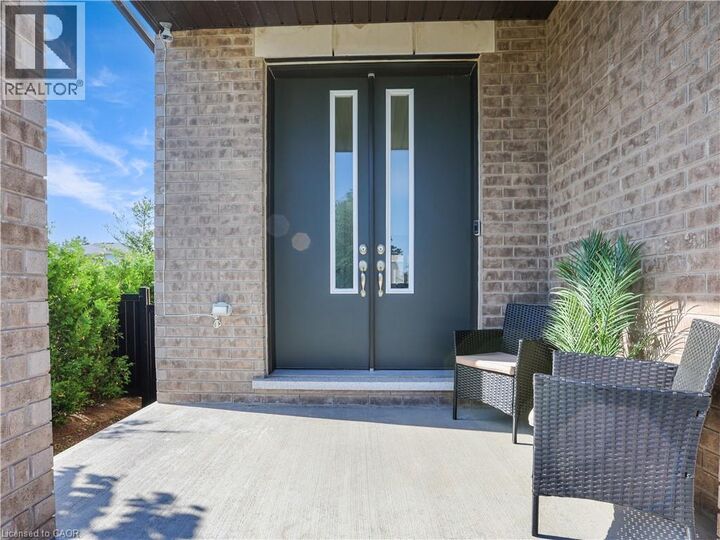 Photo de la propriété: 4 Slater Street ON N1R 0C4