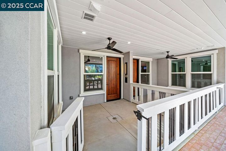Property Photo: 600 Hartz Ave 120 CA 94526