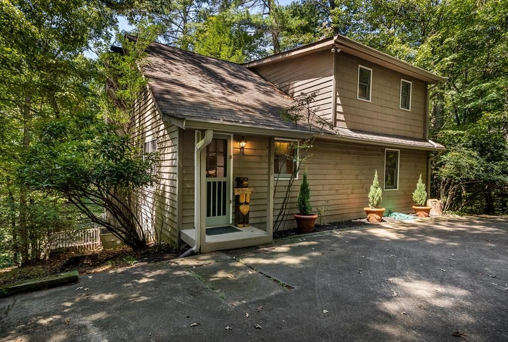 Property Photo: 263 Indian Cave Road GA 30536