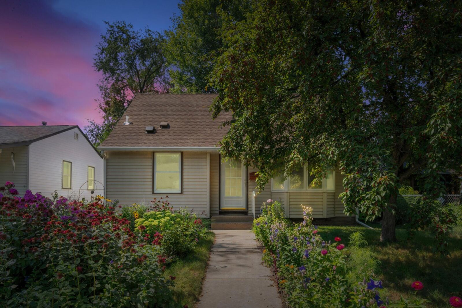 Property Photo: 4820 6th Street NE MN 55421
