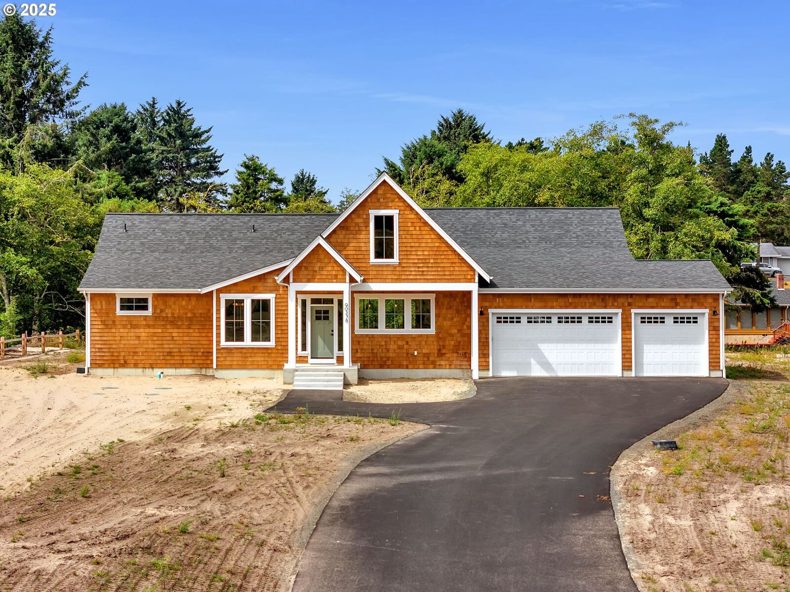 Property Photo: 90238 Hobie Rd OR 97146