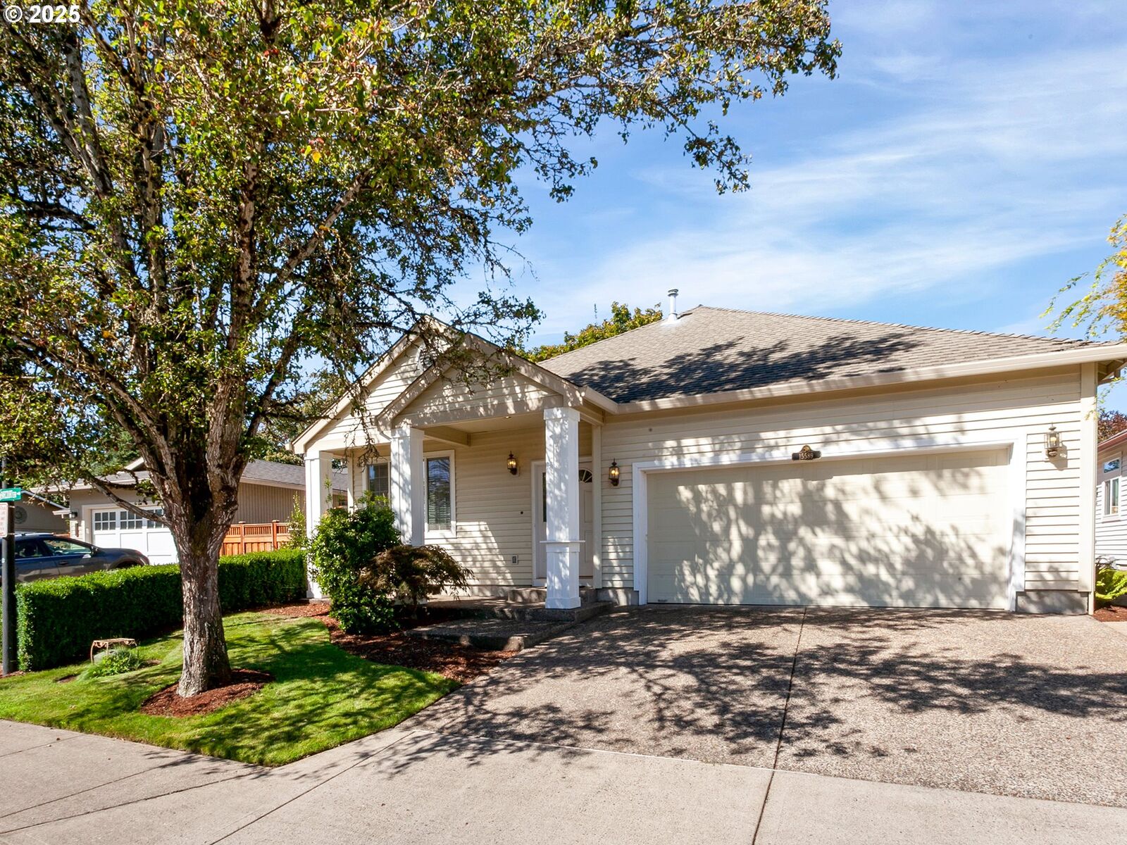 Property Photo: 15589 SW 88th Ave OR 97224