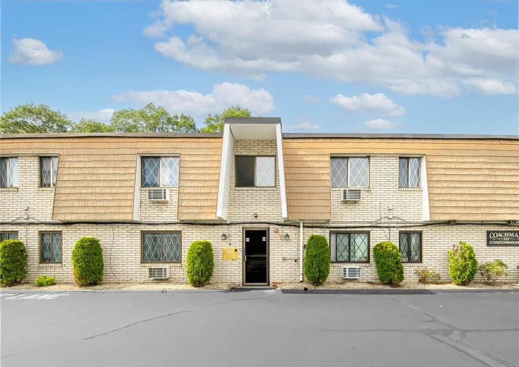 Property Photo: 132 Hoffman Avenue 207 RI 02920