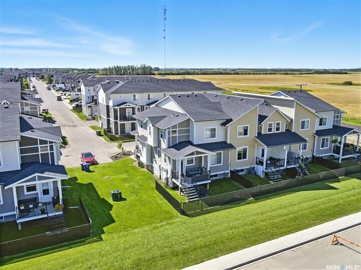 Property Photo: 600 Maple Crescent 21 SK S0K 4S1
